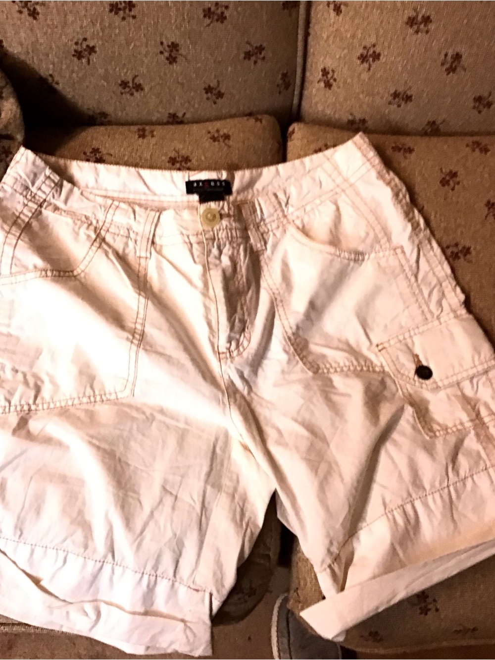 Axcess White Women's Bermuda Cargo Shorts
